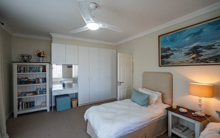 7 Bedroom Property for Sale in Royal Alfred Marina Eastern Cape